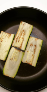 Lasaña de tofu con bechamel de calabacín